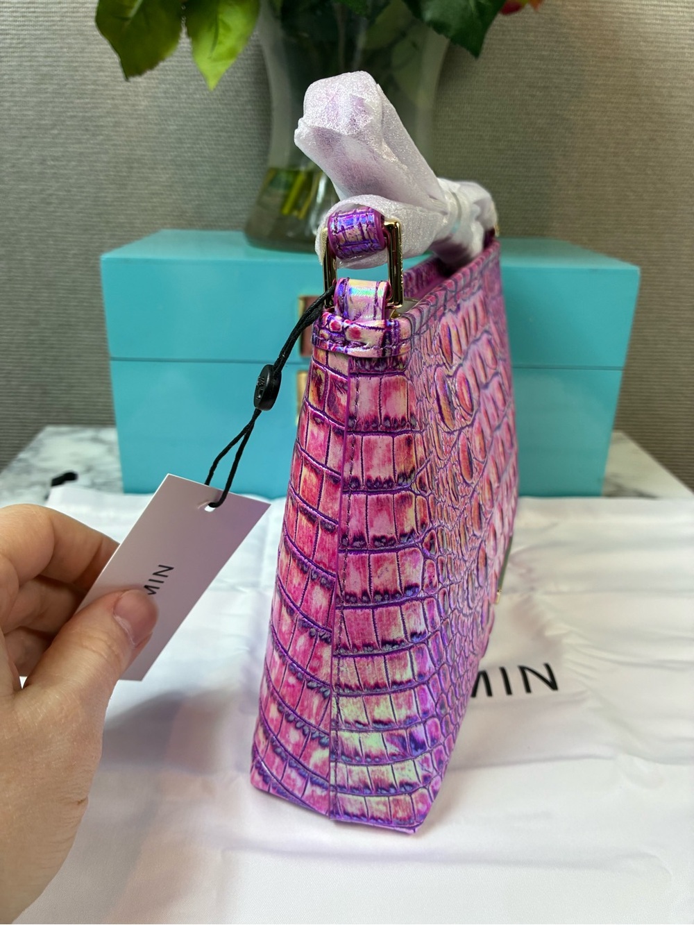 Brahmin Purple Iris Lorelei Iridescent Shoulder Bag - NWT Rare Style 🔥 🔥 - Picture 4 of 8